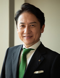 ＜特別出演＞武内和久（北九州市長）