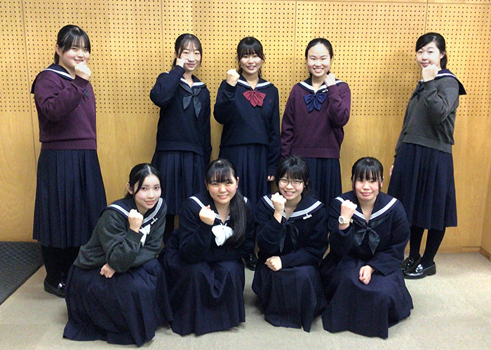 『筑紫女学園高校 放送部』のグループ写真