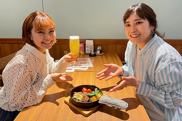 CAFFE　OTTO　MOMOCHI-hama（カフェオットー　モモチハマ）