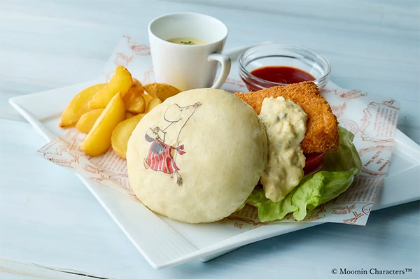 ムーミンママ 手作りサーモンバーガー