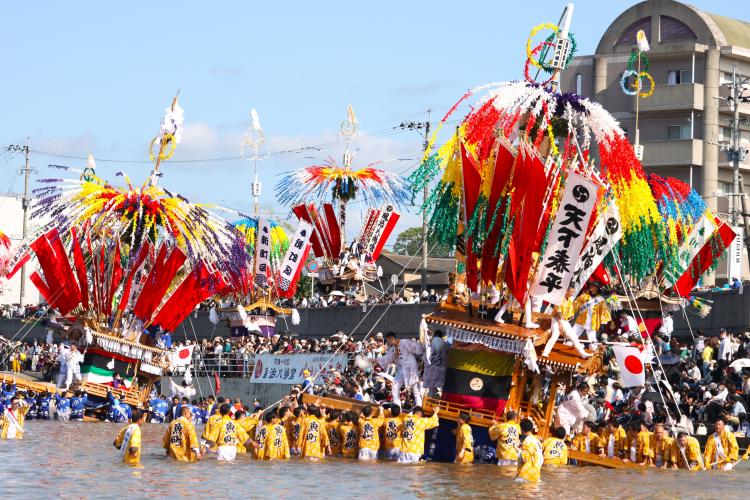 【イベント】5/18、19開催！初夏の訪れを告げる470年の伝統『川渡り神幸祭』（田川市）